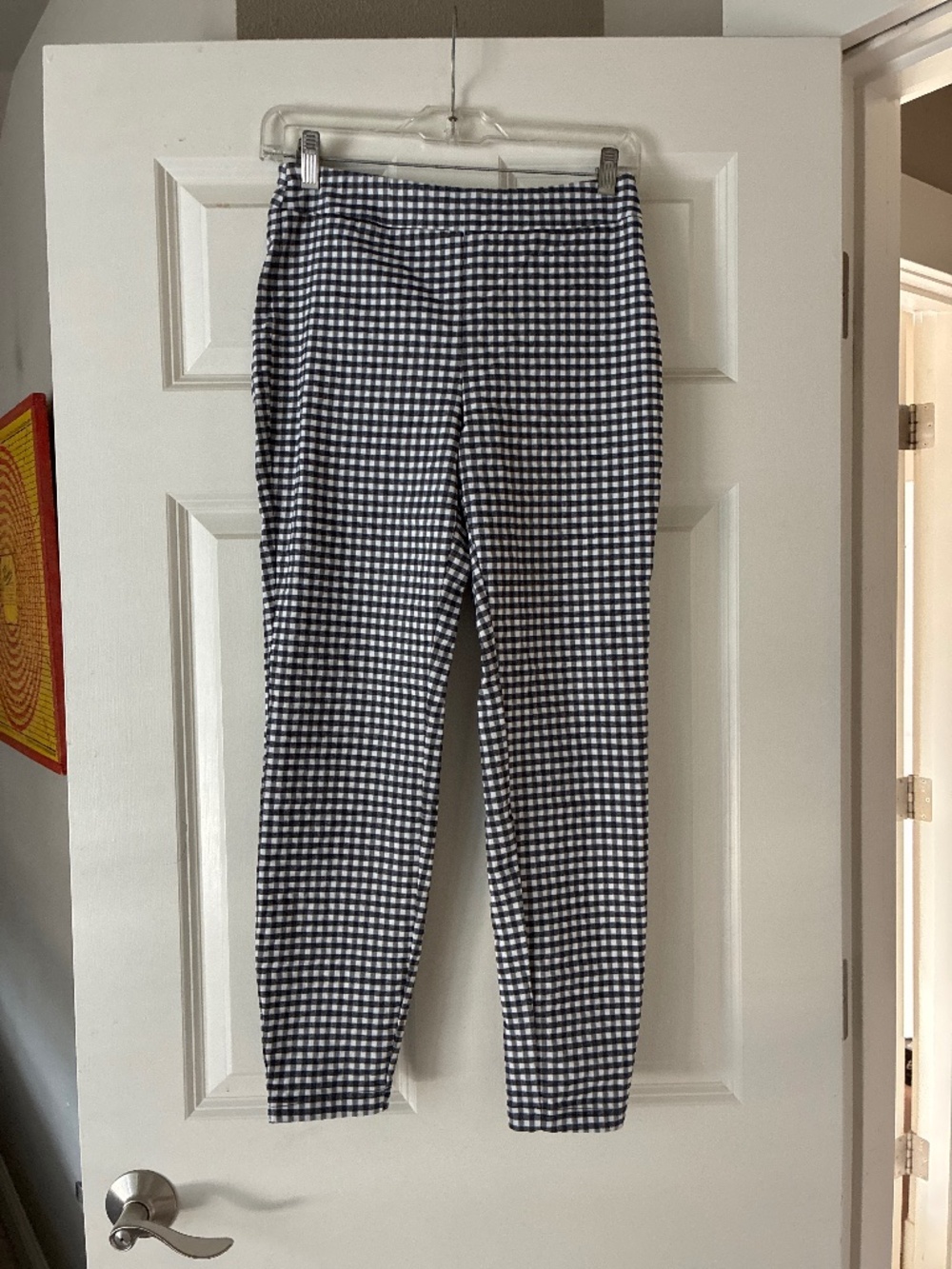 Nanette Leporr pull on pants